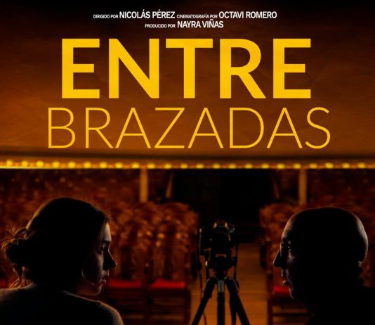 Uns joves del Masnou publiquen “Entre brazadas”, una història de reflexió entre dues generacions