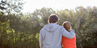 Les ferides emocionals de créixer amb un progenitor narcisista